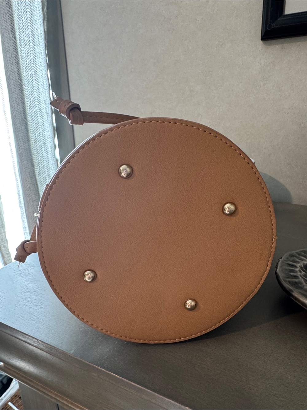 Tommy Bahama straw bucket bag - Picture 4 of 8